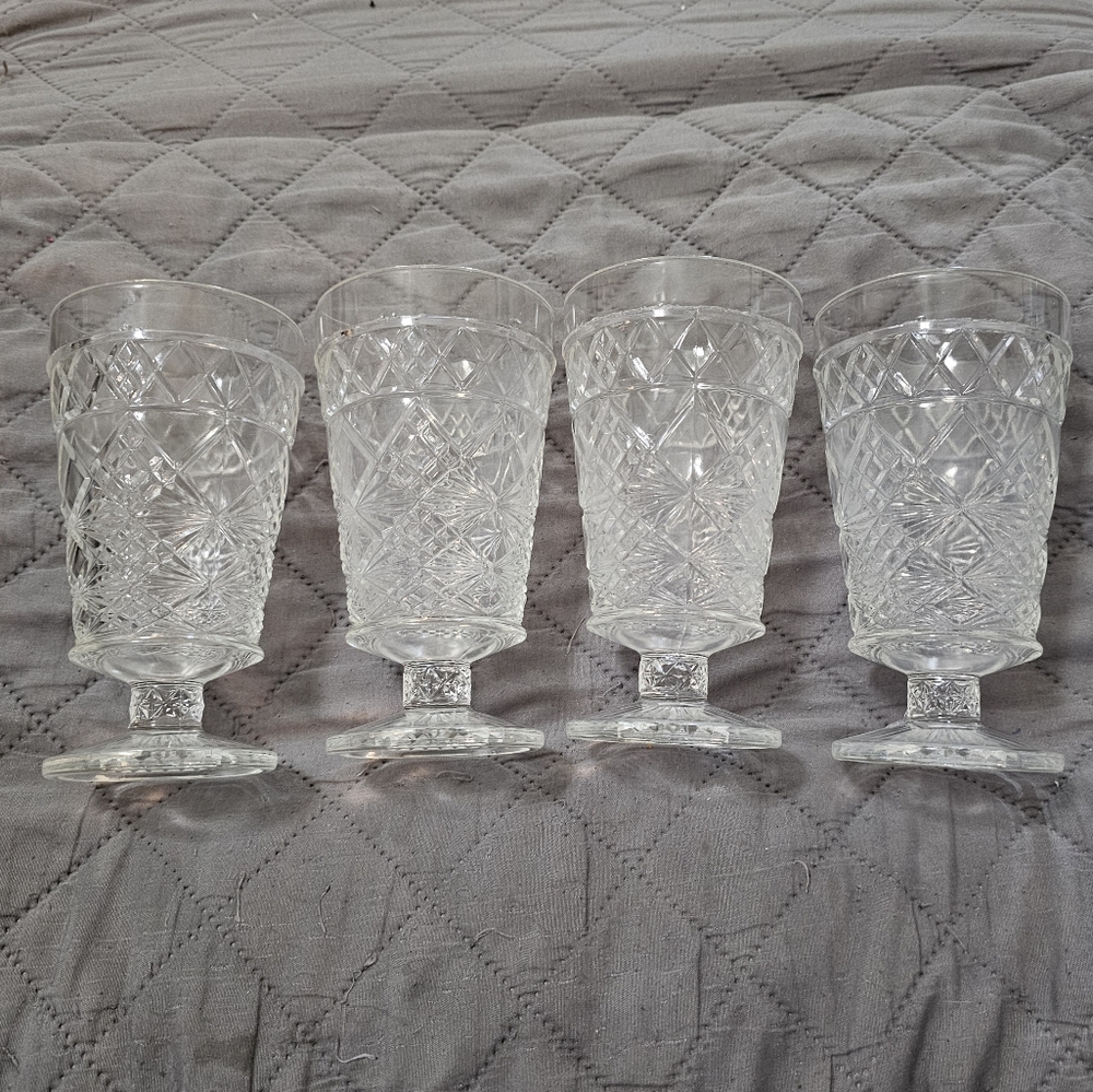 4 Hazel Atlas Glass Clear 10 Oz Footed Water Goblet